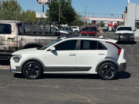 Photos of 2023 KIA NIRO WAVE for sale in Albuquerque, NM at 712 Auto Sales