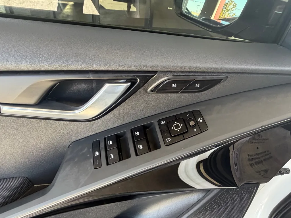 Kia Niro photo 22