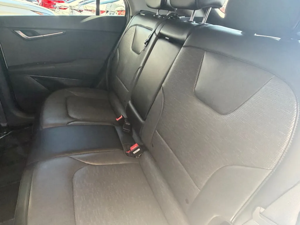 Kia Niro photo 24