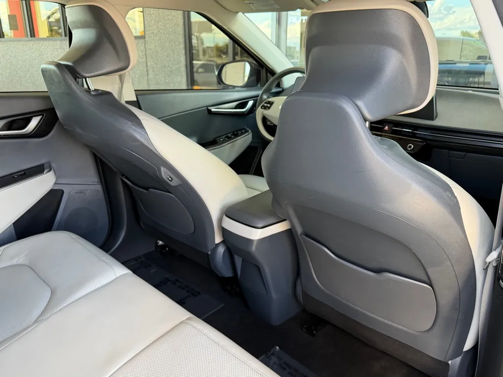 Kia EV6 photo 37