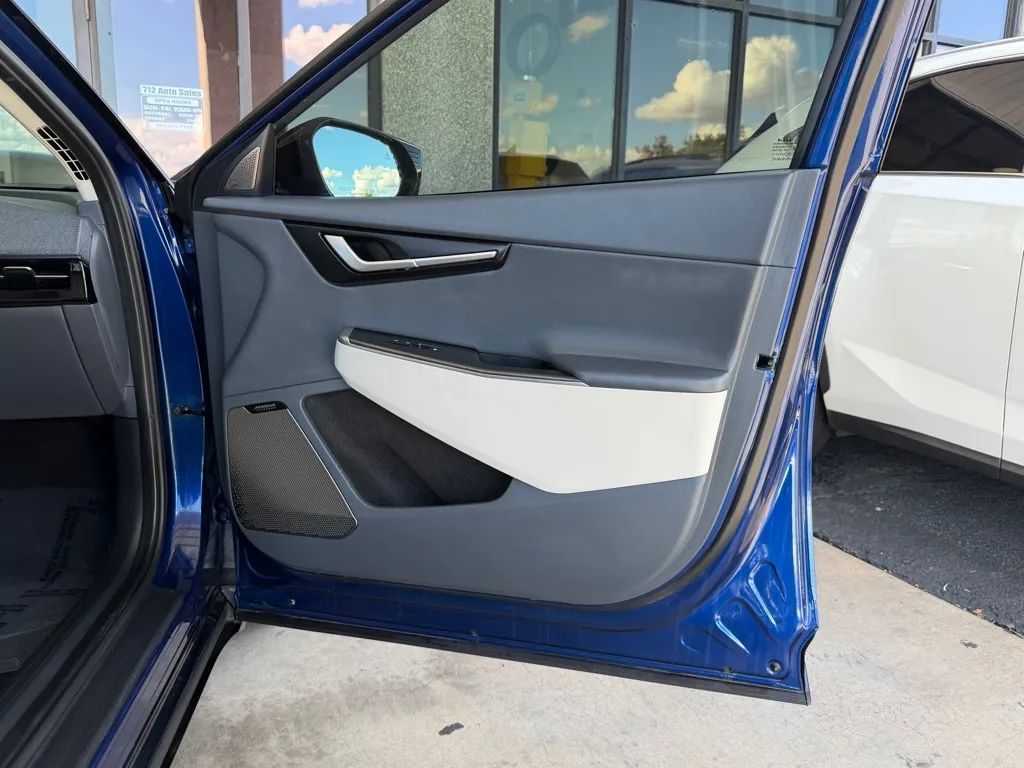 Kia EV6 photo 42