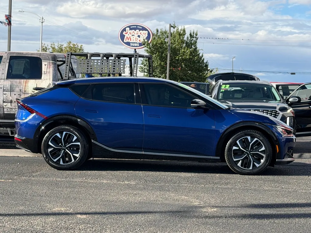 Kia EV6 photo 54
