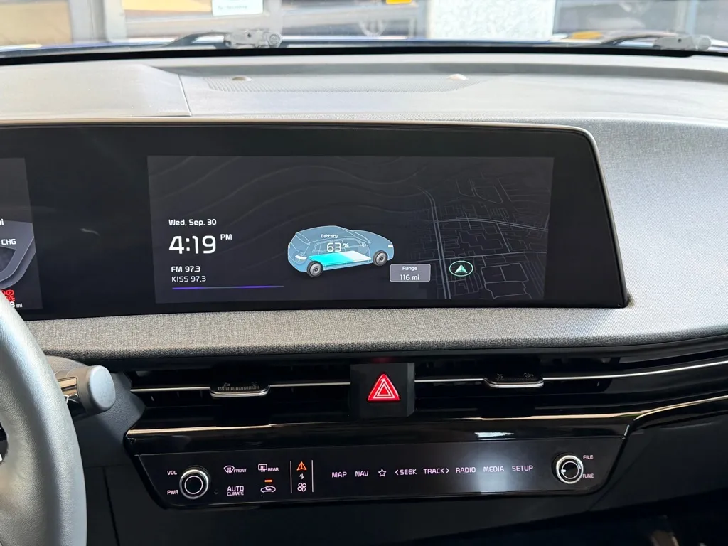 Kia EV6 photo 15