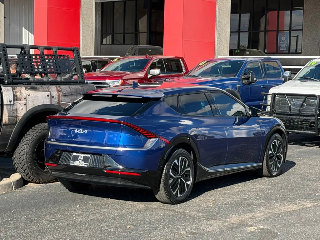 Kia EV6 photo 51