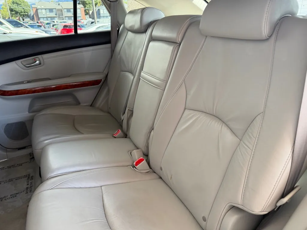 Lexus RX photo 19