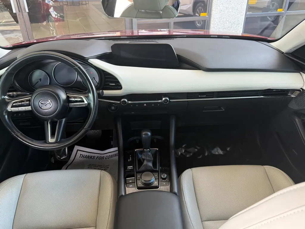 Mazda 3 photo 24