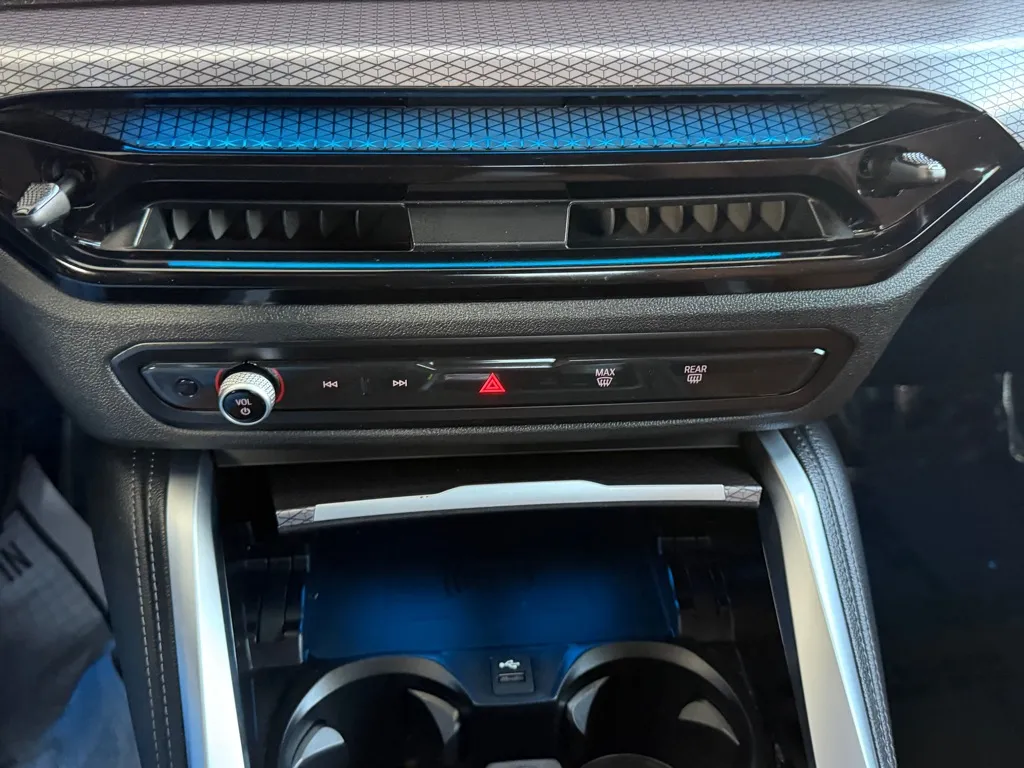 BMW M240XI photo 15