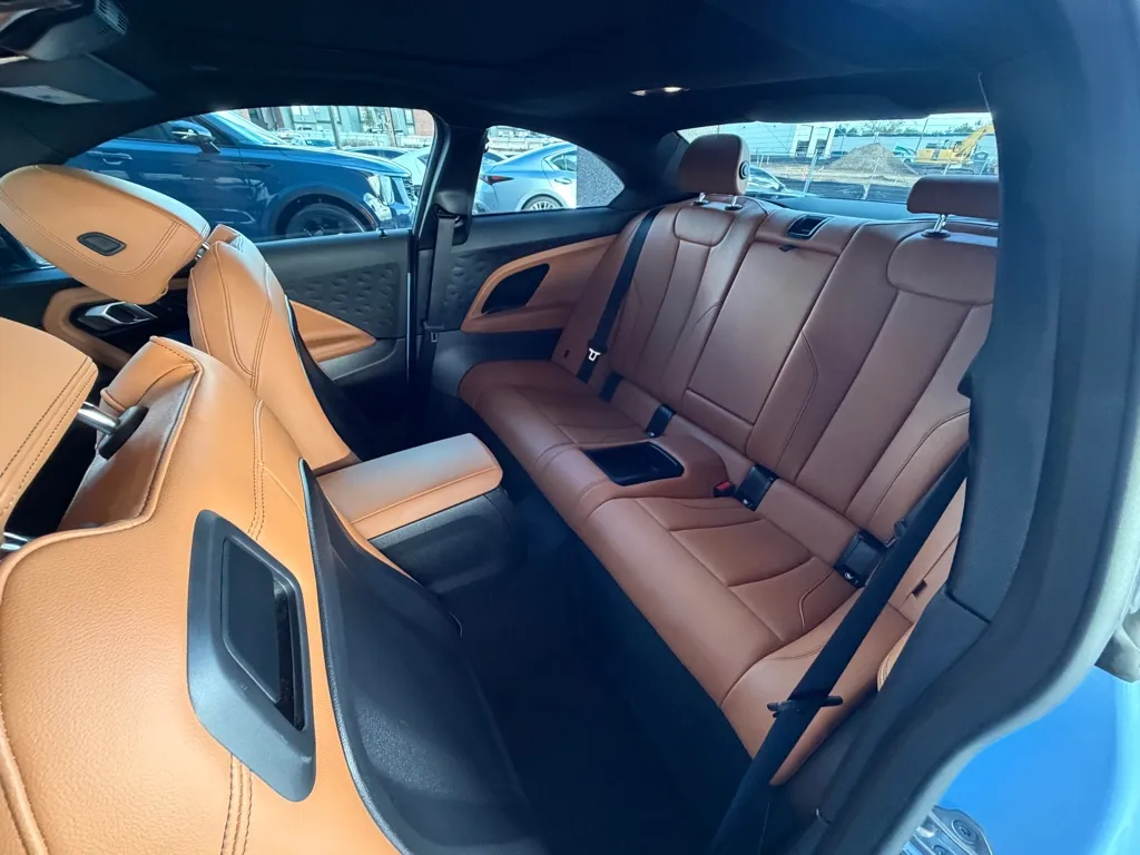 BMW M240XI photo 22