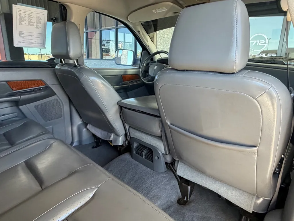 Dodge Ram photo 32