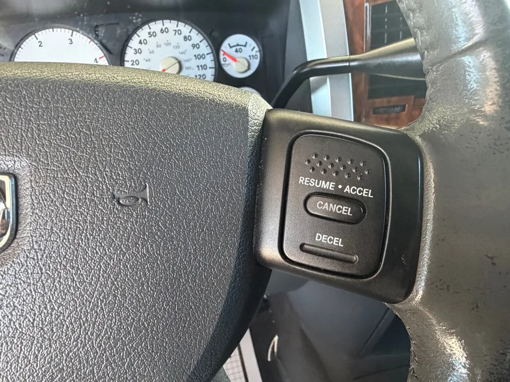 Dodge Ram photo 10
