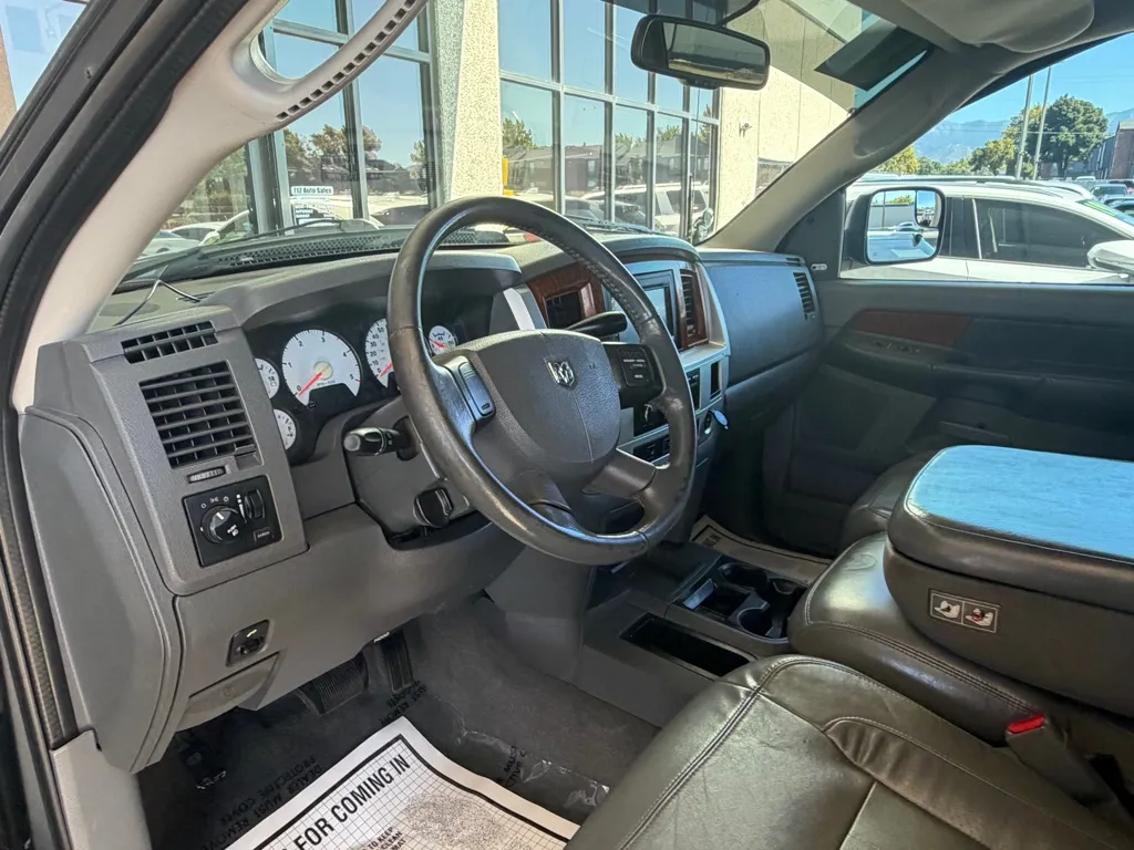 Dodge Ram photo 8