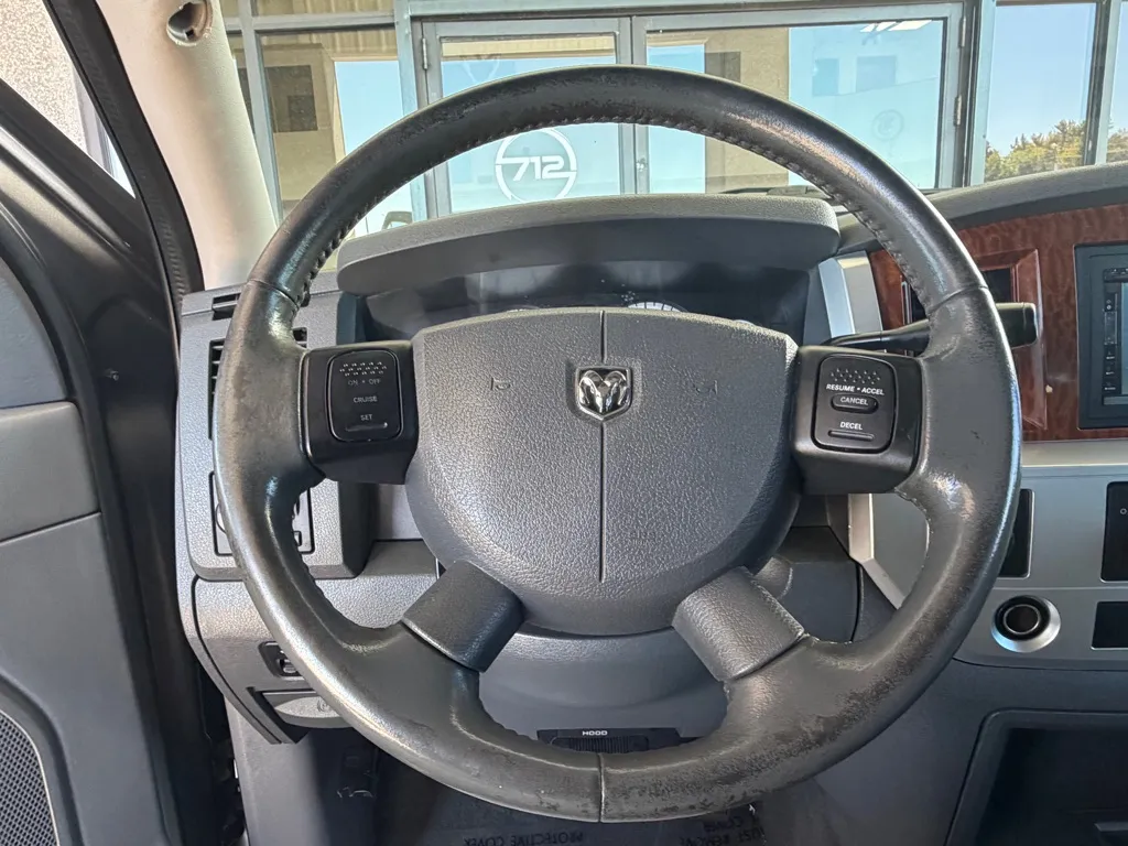 Dodge Ram photo 9