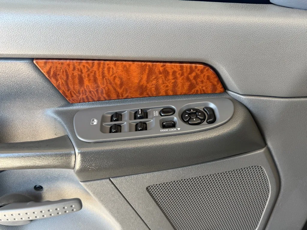 Dodge Ram photo 20