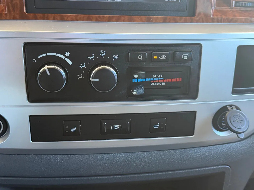 Dodge Ram photo 14
