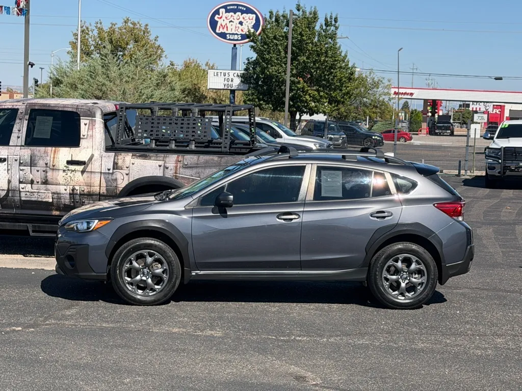 Subaru Crosstrek photo 2