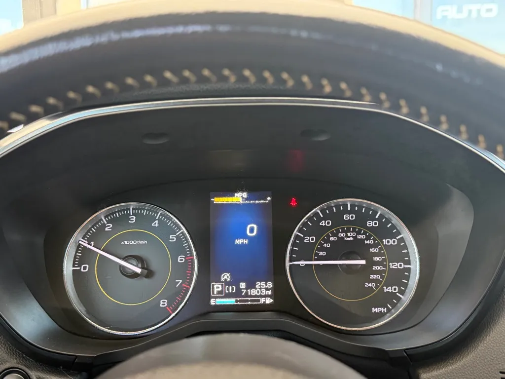 Subaru Crosstrek photo 11