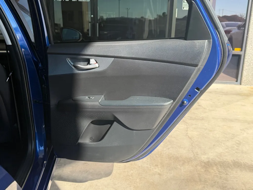 Kia Forte photo 30
