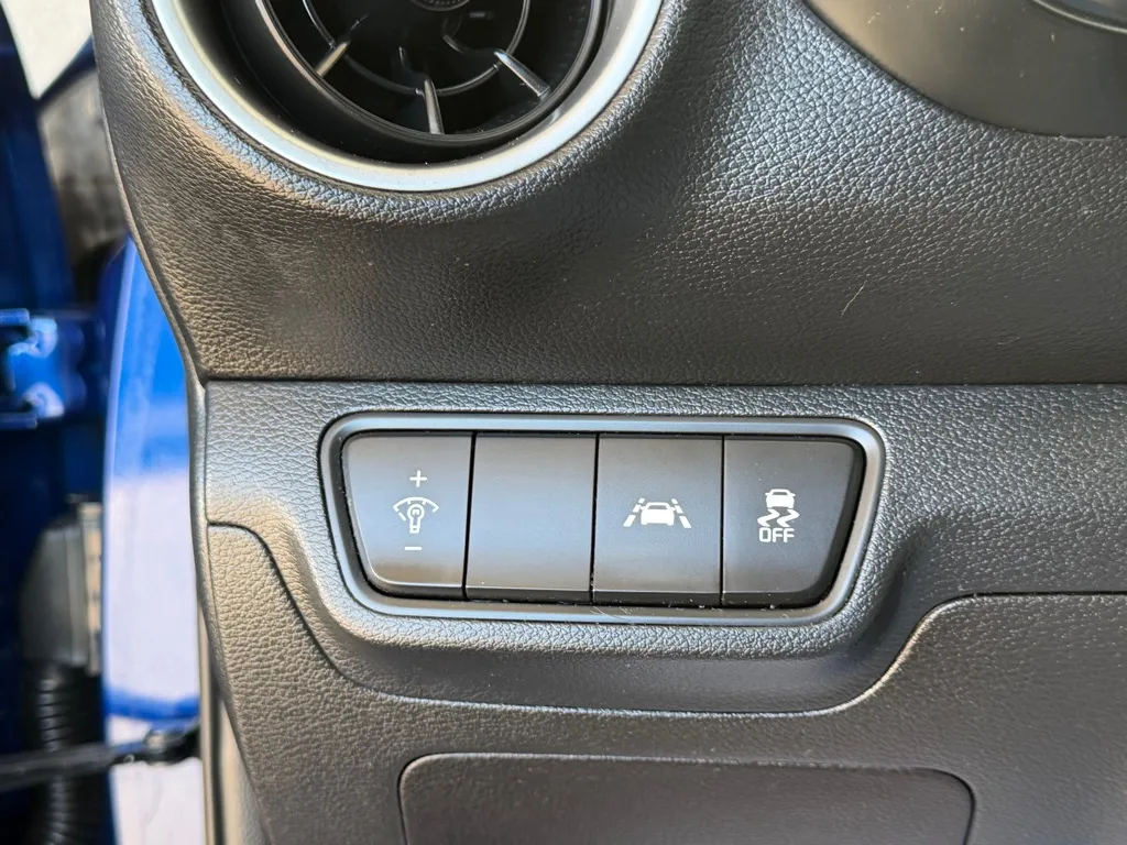 Kia Forte photo 17