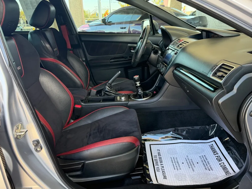 Subaru WRX photo 32