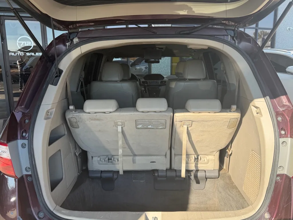 Honda Odyssey photo 32