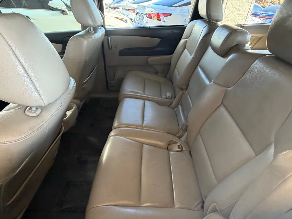 Honda Odyssey photo 21