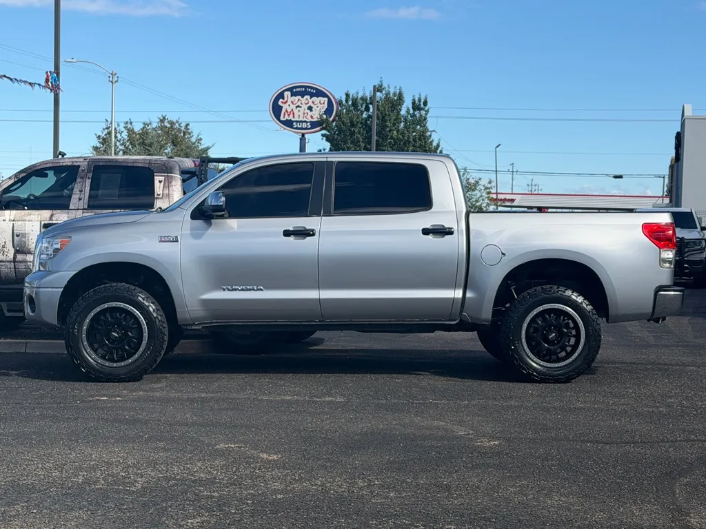 Toyota Tundra photo 40