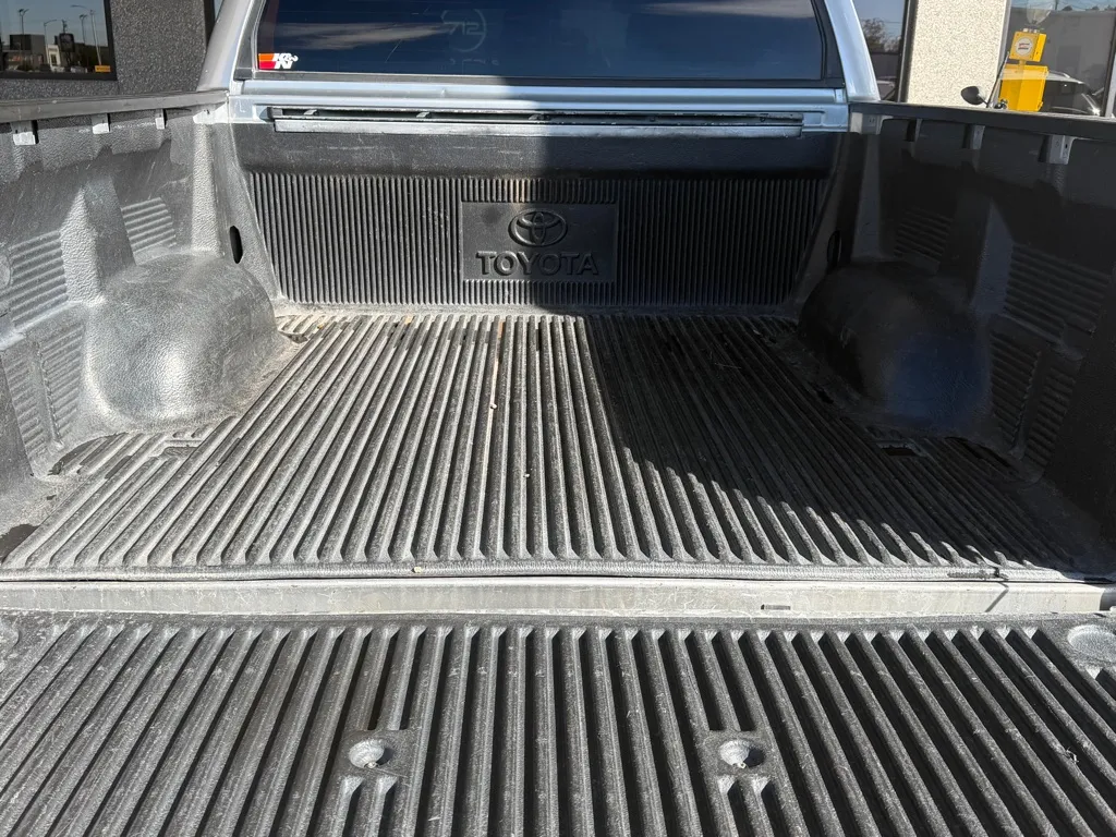 Toyota Tundra photo 26