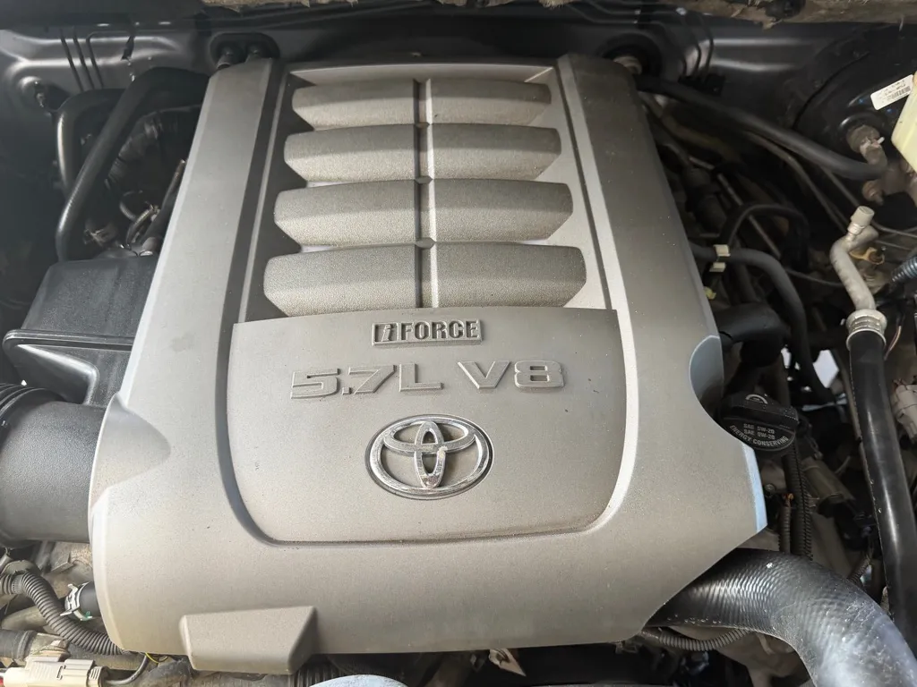 Toyota Tundra photo 52