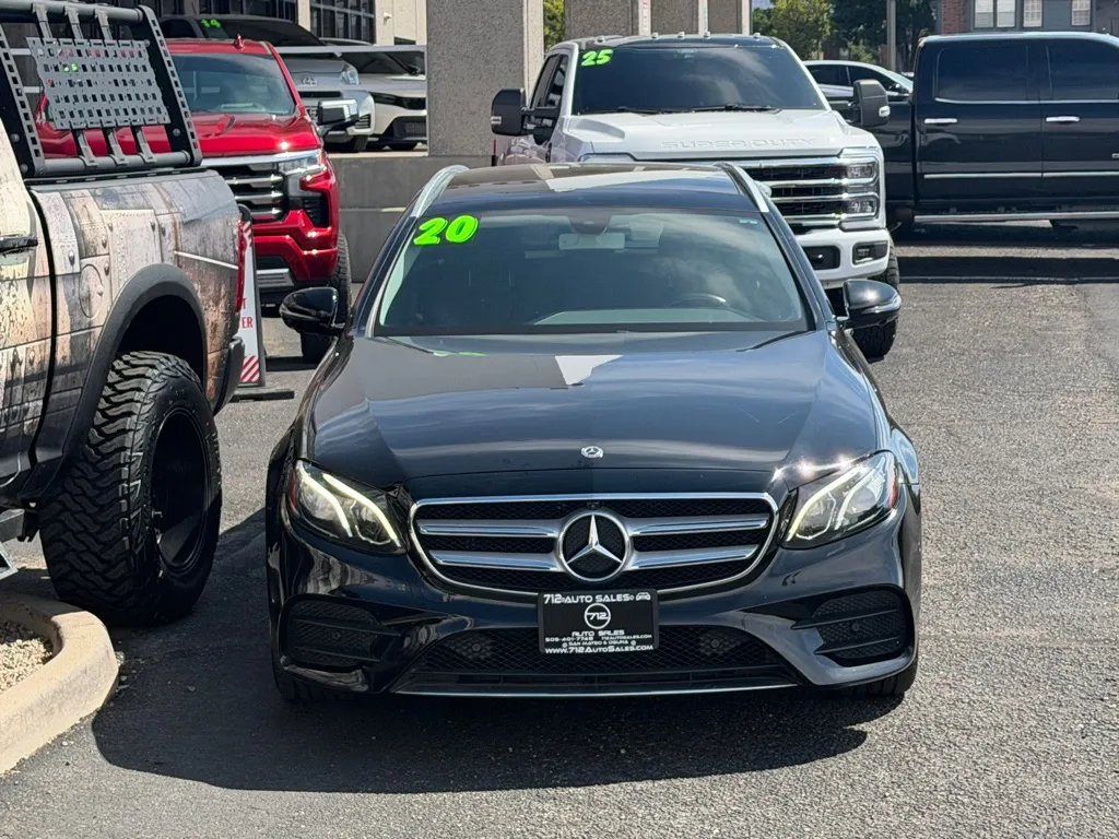 Mercedes-Benz E-Class photo 42