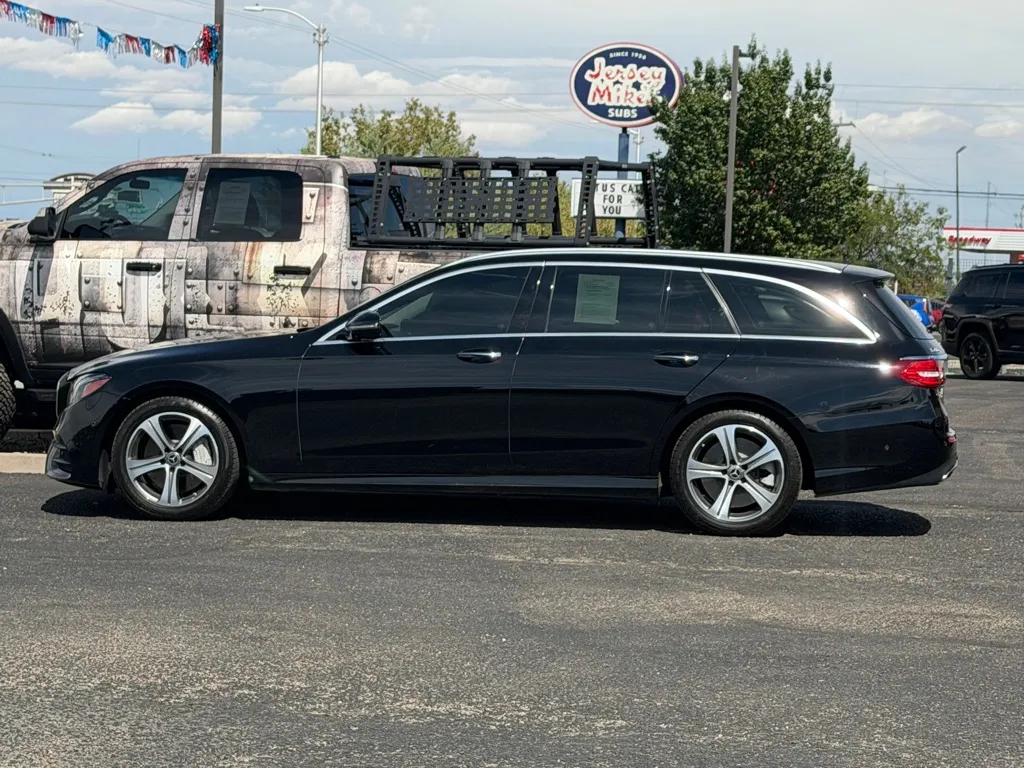 Mercedes-Benz E-Class photo 47