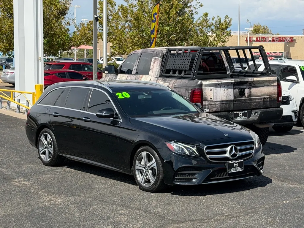 Mercedes-Benz E-Class photo 56