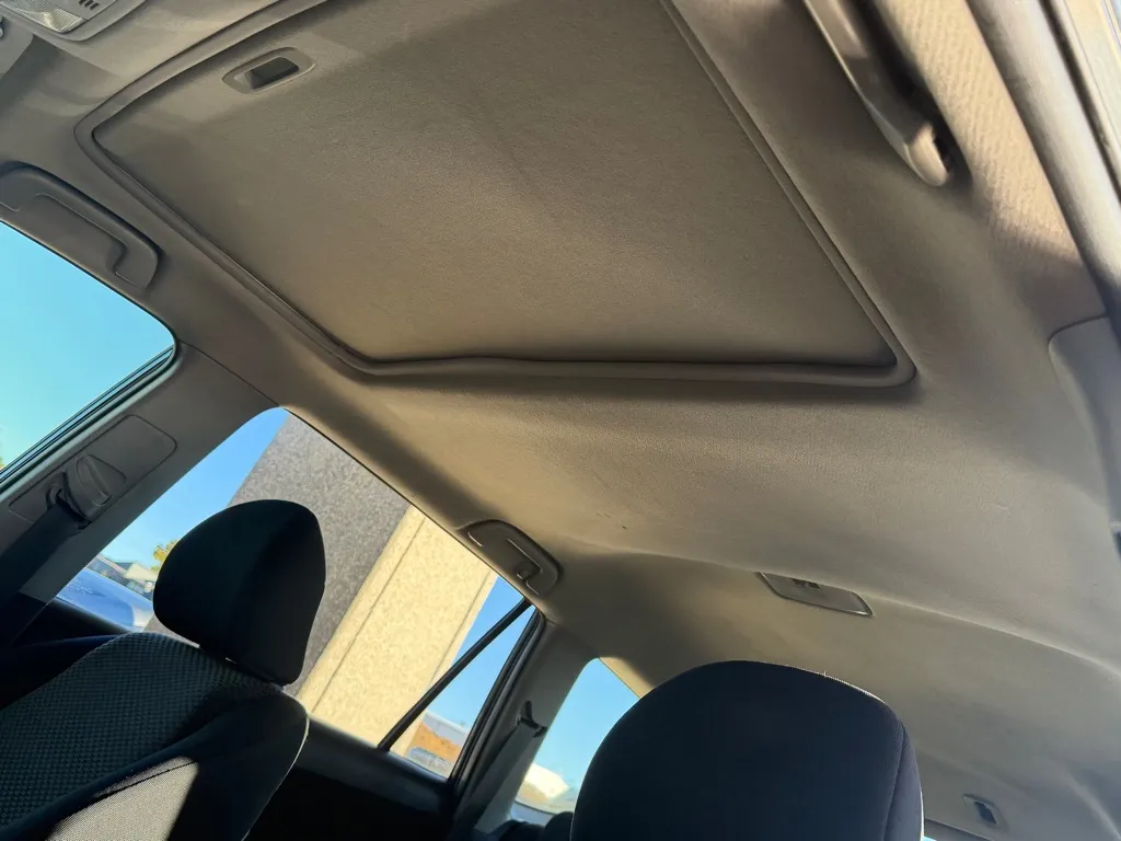 Toyota RAV4 photo 13