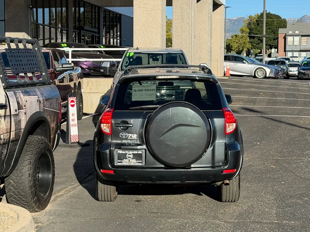 Toyota RAV4 photo 37