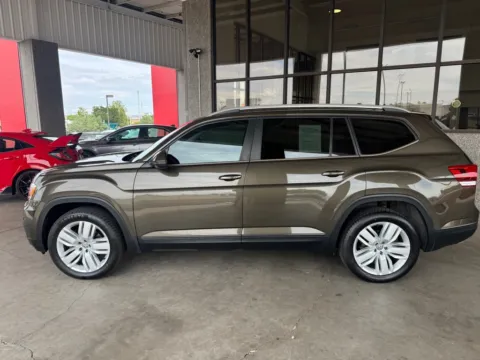 Photos of 2019 VOLKSWAGEN ATLAS SE for sale in Albuquerque, NM at 712 Auto Sales