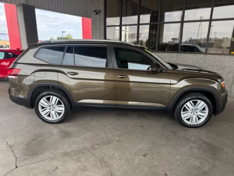 Another view of 2019 VOLKSWAGEN ATLAS SE for sale in Albuquerque, NM at 712 Auto Sales