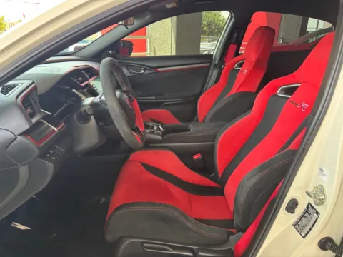 More photos of 2020 HONDA CIVIC TYPE-R TOURING at 712 Auto Sales, NM
