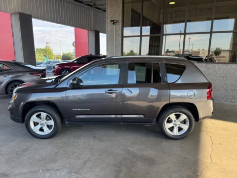 Photos of 2017 JEEP COMPASS LATITUDE for sale in Albuquerque, NM at 712 Auto Sales