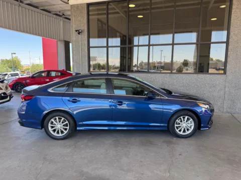 Another view of 2019 HYUNDAI SONATA SE for sale in Albuquerque, NM at 712 Auto Sales
