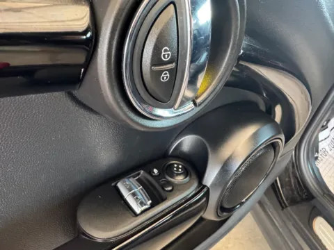 More photos of 2020 MINI COOPER S at 712 Auto Sales, NM