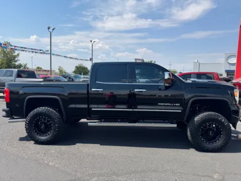 Another view of 2019 GMC SIERRA 2500 DENALI for sale in Albuquerque, NM at 712 Auto Sales