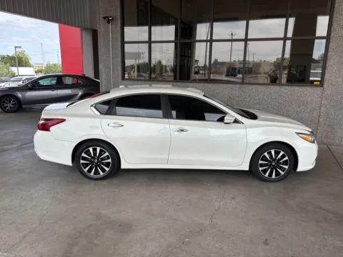 Another view of 2018 NISSAN ALTIMA 2.5 for sale in Albuquerque, NM at 712 Auto Sales