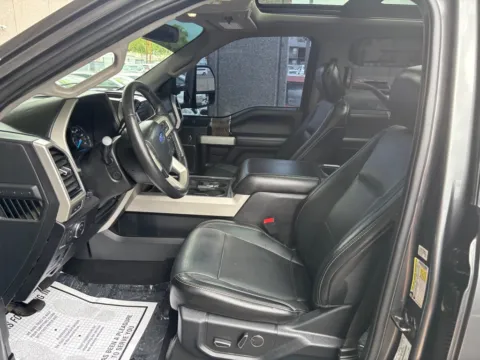More photos of 2019 FORD F250 SUPER DUTY at 712 Auto Sales, NM