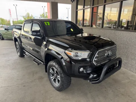 More photos of 2017 TOYOTA TACOMA DOUBLE CAB at 712 Auto Sales, NM