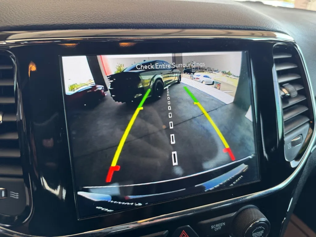 2021 Jeep Grand Cherokee Limited - Photo 14