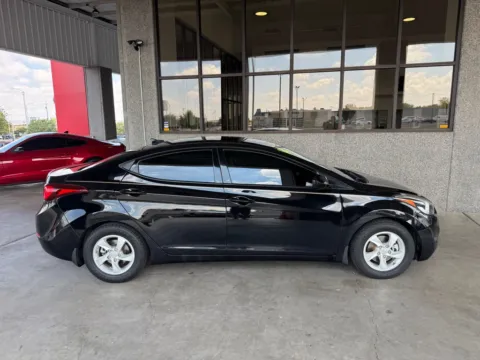 Another view of 2014 HYUNDAI ELANTRA SE for sale in Albuquerque, NM at 712 Auto Sales