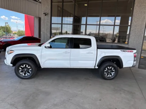 Photos of 2022 TOYOTA TACOMA DOUBLE CAB for sale in Albuquerque, NM at 712 Auto Sales