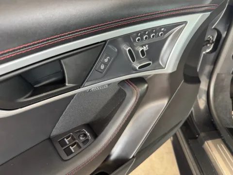 More photos of 2020 JAGUAR F-TYPE at 712 Auto Sales, NM