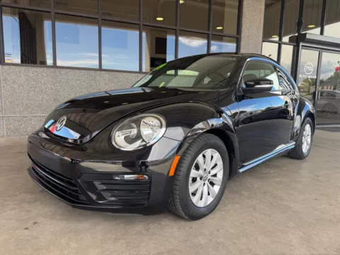 Black 2019 VOLKSWAGEN BEETLE S for sale in Albuquerque, NM