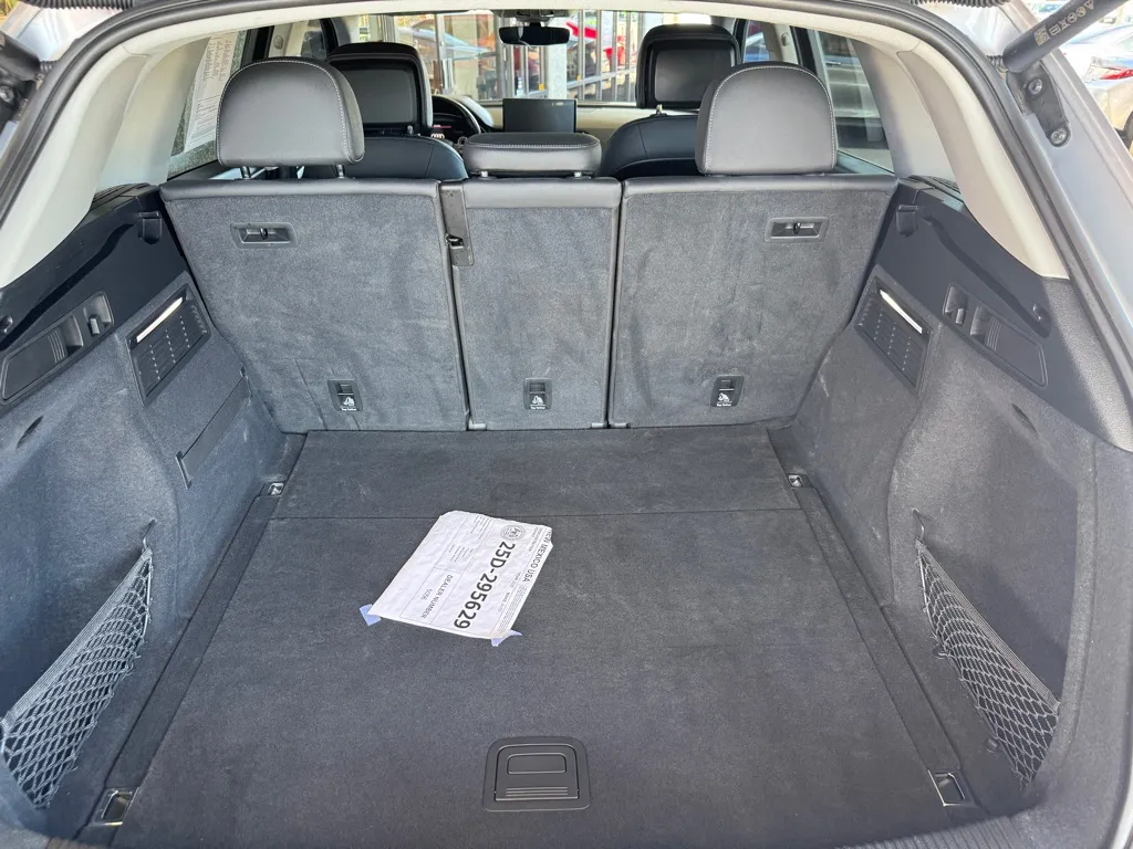2022 Audi Q5 Premium Plus - Photo 18