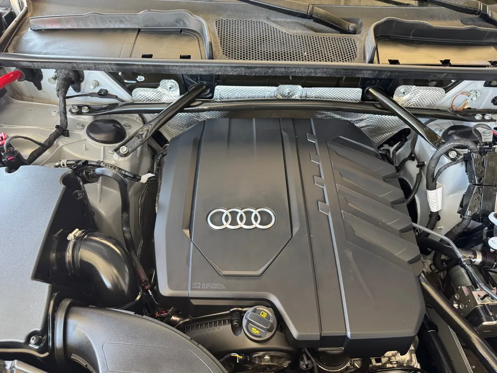 2022 Audi Q5 Premium Plus - Photo 22